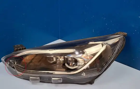 Ford Focus Headlight/headlamp JX7B13E017AE