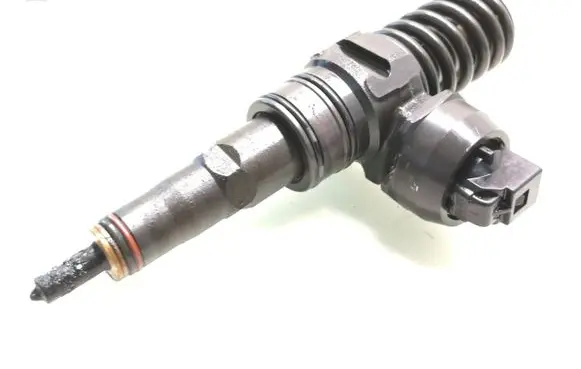 Seat Ibiza III (6L) Fuel injector 038130073AG 0414720215