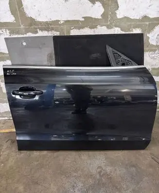 Audi A5 Sportback 8TA Front door 00141027