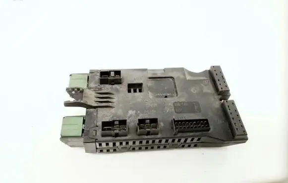 Volkswagen II LT Fuse module 0005400650 08501002 A0045450405