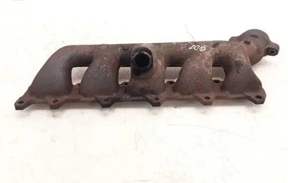Mercedes-Benz E W124 Exhaust manifold 6051420801