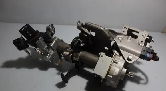 Nissan Tiida C11 Power steering pump 28500-EM10A