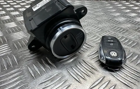 Volkswagen Touareg II Ignition lock 7P6905843 7P6959754L 33305101