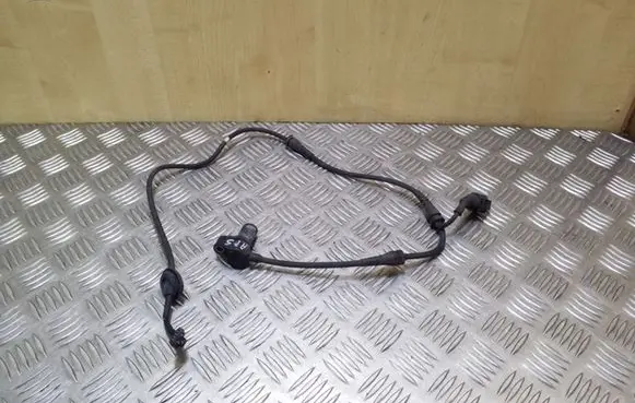 Audi A4 S4 B6 8E 8H ABS brake wheel speed sensor 0265006682 8E0927803A