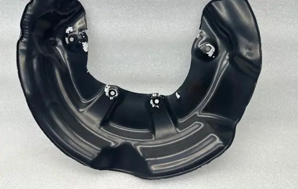 Audi A6 S6 C6 4F Front brake disc dust cover plate 4F0615312A