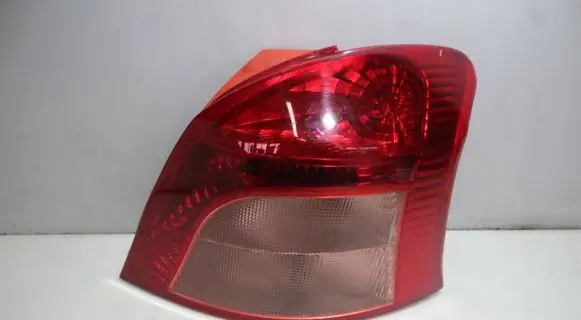 Toyota Yaris Rear/tail lights 08-212-19P3R-R