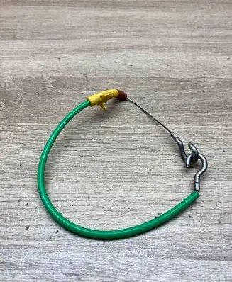 BMW 5 E39 Front door cable line 8225714