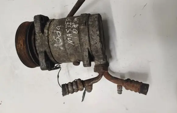 Renault Master II Air conditioning (A/C) compressor (pump) 8200832990