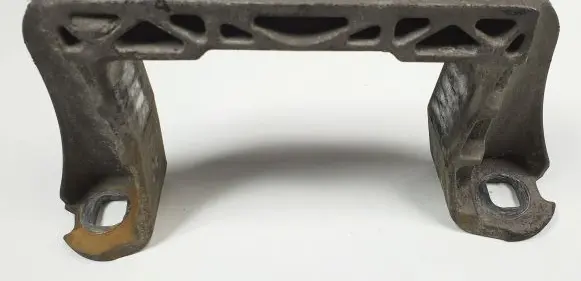 Volvo C70 Engine mounting bracket 3M51-6037-AD