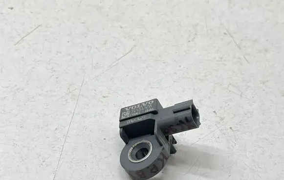 Volvo XC90 Airbag deployment crash/impact sensor 31451528 00647627