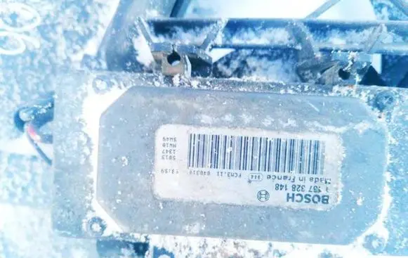Coolant fan relay