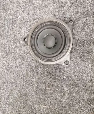 Volvo XC90 Front door speaker 31489045