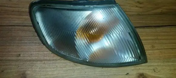 Front indicator light
