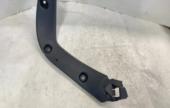 Nissan Juke I F15 Tailgate trim 909021KA0A