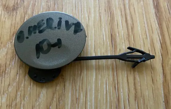 Opel Meriva B Front tow hook cap/cover 13267704