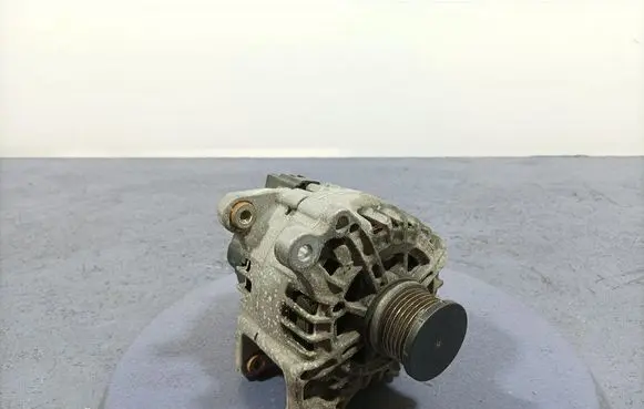 Seat Toledo I (1L) Generator/alternator 03L903023J