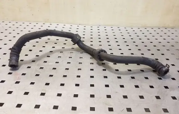 Seat Toledo IV (NH) Engine coolant pipe/hose 6R0121109AA