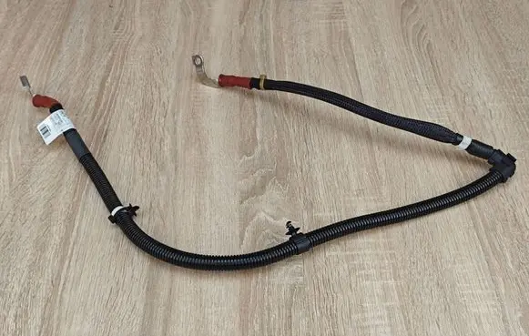 BMW 4 G22 G23 G24 G26 Positive cable (battery) 8589948