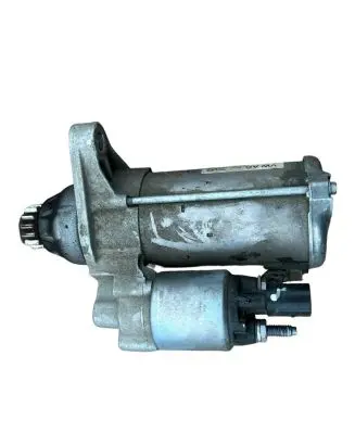 Volkswagen Golf VII Starter motor 0AM911023R 1012015