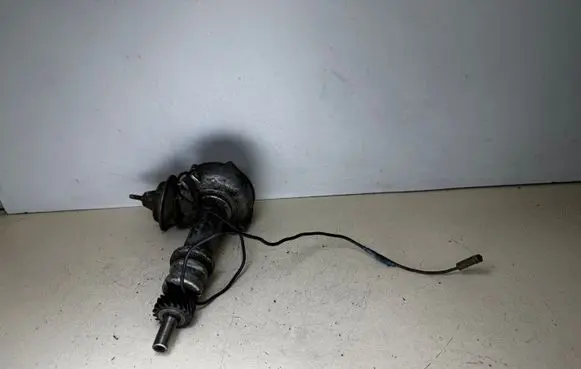 Ford Escort Spark distributor 71HF12300AA 78HFRA0EB 78HFRAOEB