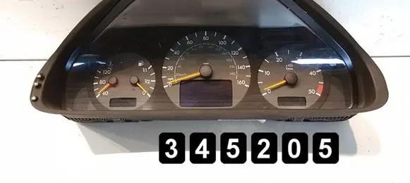 Mercedes-Benz E W210 Speedometer (instrument cluster) A2105403111