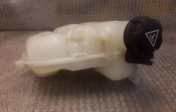 Mini One - Cooper F56 F55 Coolant expansion tank/reservoir 7617362