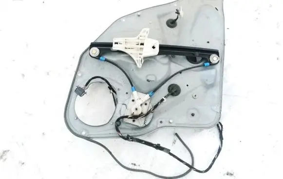 Seat Ibiza III (6L) Sliding door window regulator with motor 6L4839752F