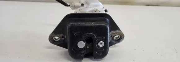 Honda CR-V Tailgate/trunk/boot lock/catch/latch EUK96611110A GT030465