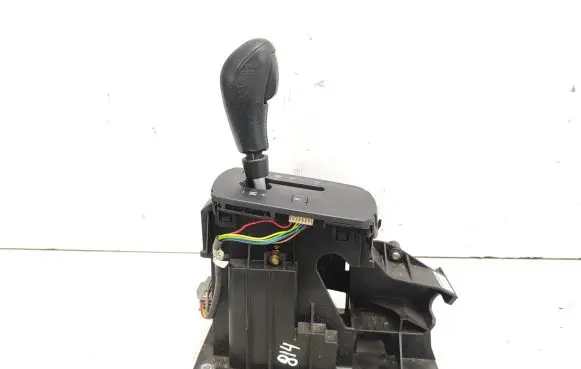 Volvo C70 Gear shifter/selector 30759654