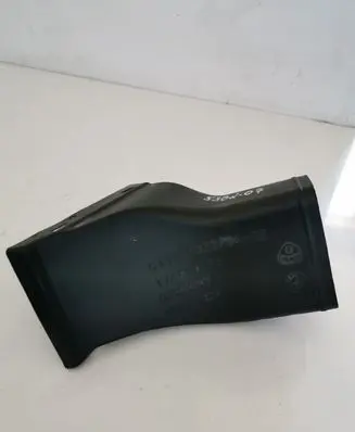 BMW 5 E60 E61 Intercooler air channel guide 7033703