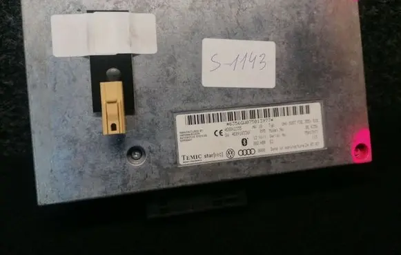 Audi A6 S6 C6 4F Bluetooth control unit module 4E0910336K 4E0862335