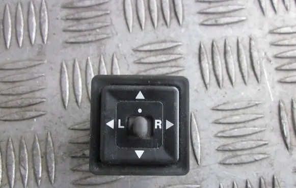 Mitsubishi Galant Wing mirror switch