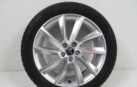 Skoda Scala R17 alloy rim 657601025