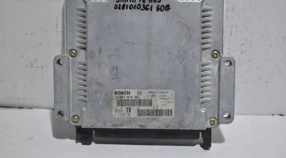 Peugeot 406 Engine control unit/module 0281010361