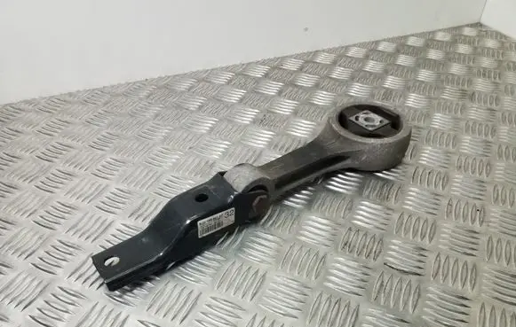 Skoda Fabia Mk2 (5J) Engine mount bracket 6Q0199851AP