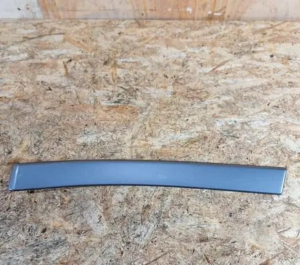 BMW 5 E39 Dashboard glove box trim 8159742 51458159742