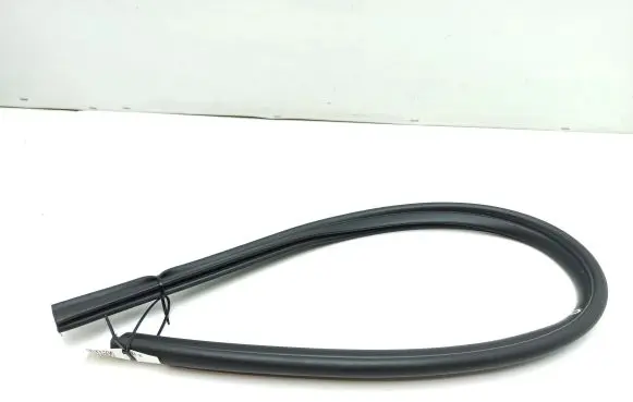 Jaguar XJ X308 Engine compartment rubber 