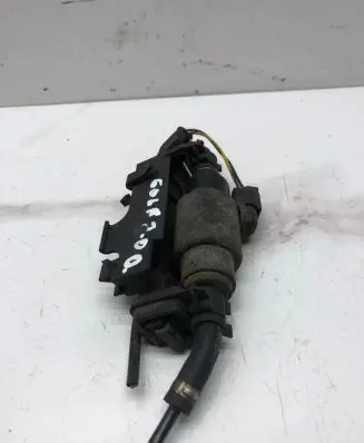 Volkswagen Golf V Webasto circulation pump for autonomous heater 