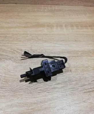 Mercedes-Benz C W204 Clutch pedal sensor A0065451014