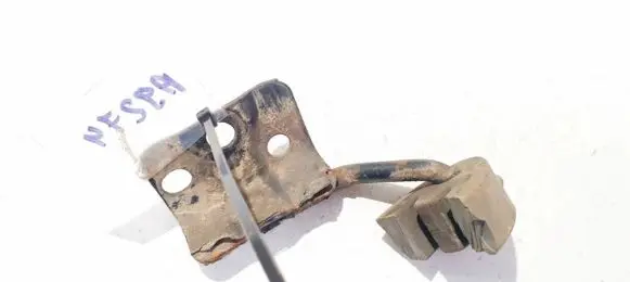 Volvo S60 Muffler mount bracket/holder 