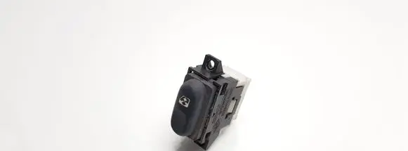 Renault Espace III Electric window control switch 7700875677
