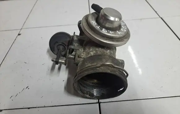 Volkswagen Caddy EGR valve 03G131501A 024508007
