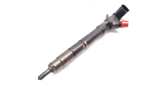 Skoda Octavia Mk3 (5E) Fuel injector 28565330 04L130277D