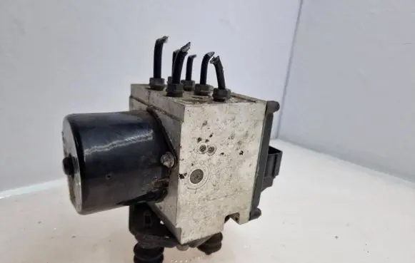 Volkswagen PASSAT B6 ABS Pump 3C0614109AF 16705712N 16705912