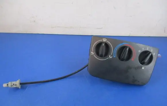 Ford Fiesta Climate control unit 96FP-19A522-DA