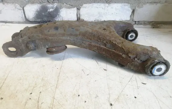 Land Rover Range Rover L322 Rear upper control arm/wishbone