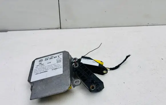 Volkswagen PASSAT B5.5 Airbag control unit/module 6Q0909605B 5WK42869 6Q0909606
