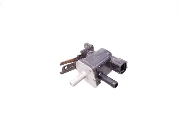 Toyota RAV 4 (XA40) Turbo solenoid valve 9091012276 1362007010