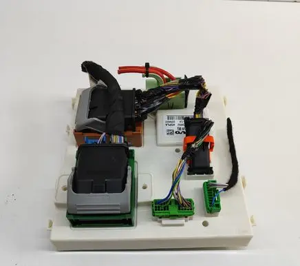Volvo XC90 Central body control module 32233459 32233459AB