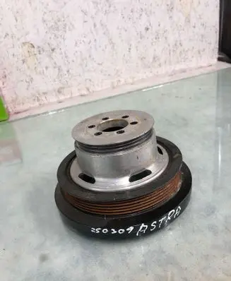 Opel Astra L Crankshaft pulley 9834309980